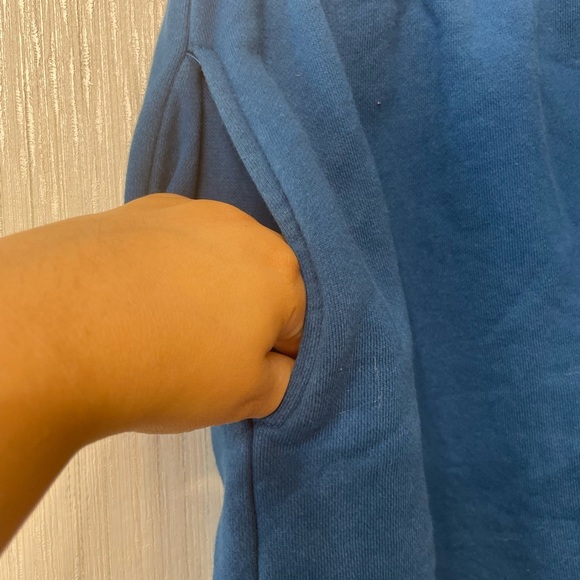 Fancy Homebody Matching Set - Blue Sweatshirt & Shorts (Size M) - Picture 8 of 11